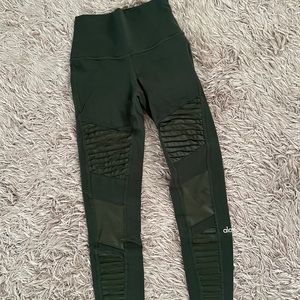 ALO Yoga Leggins